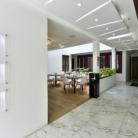 Hotel Gran Mariscal Кито Экстерьер фото
