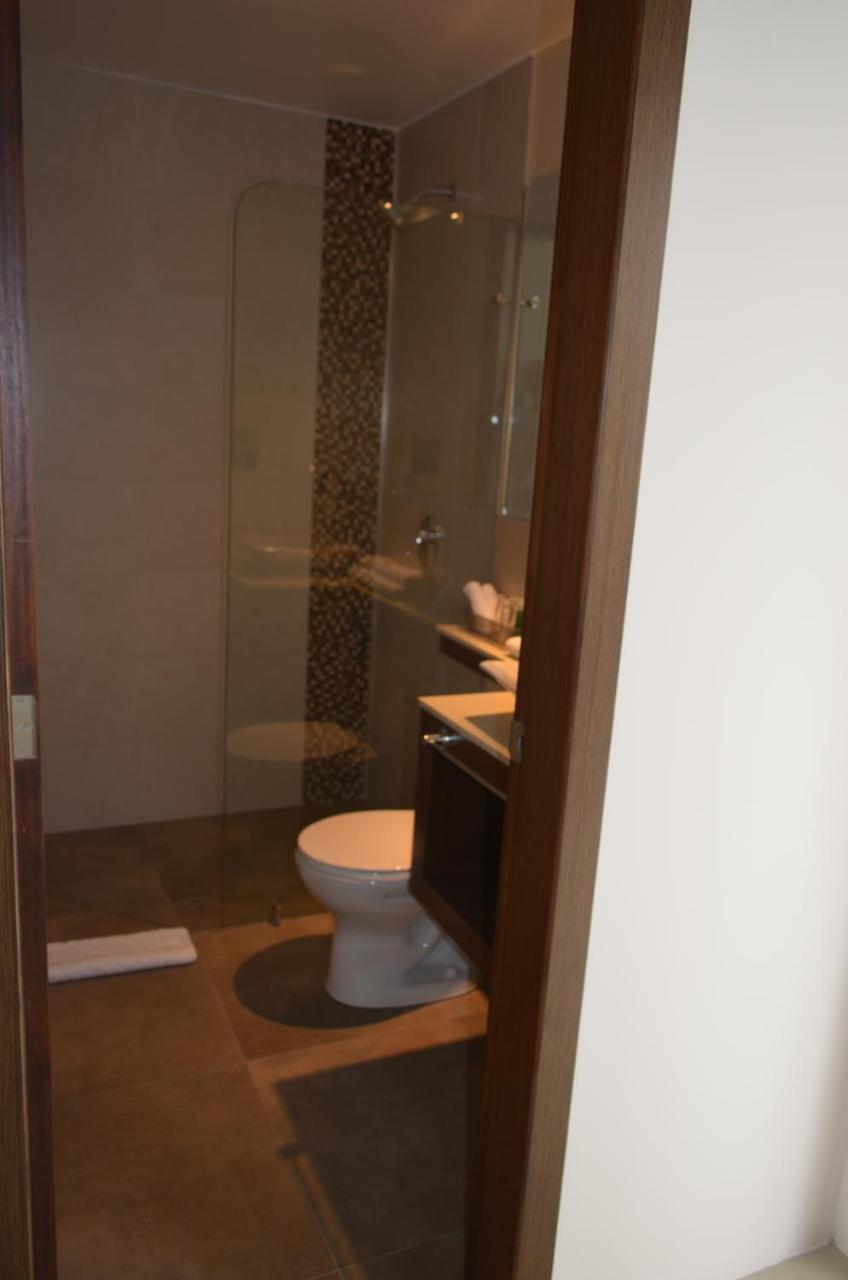 Hotel Gran Mariscal Кито Экстерьер фото