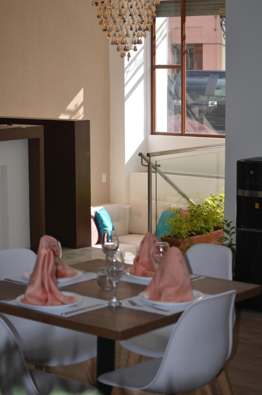Hotel Gran Mariscal Кито Экстерьер фото