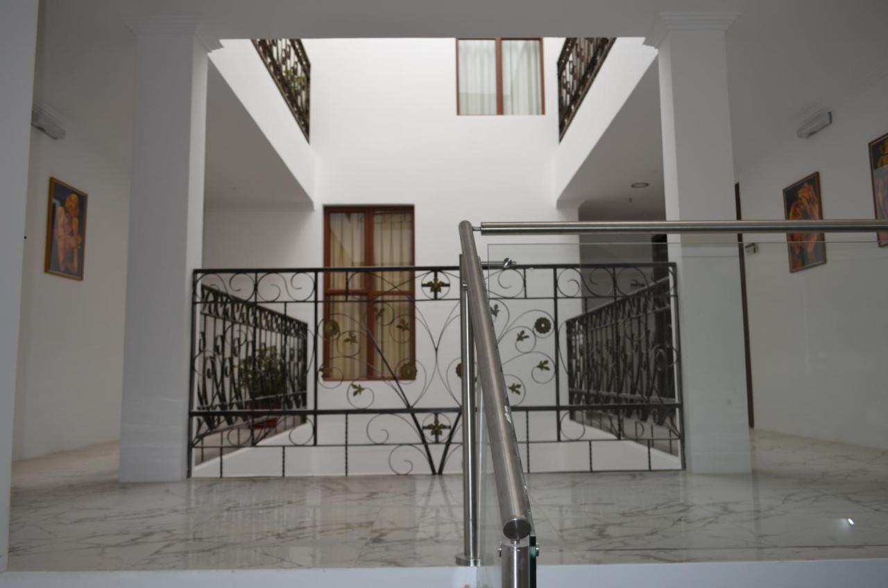 Hotel Gran Mariscal Кито Экстерьер фото