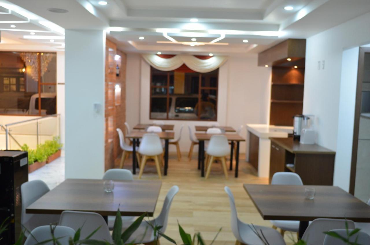 Hotel Gran Mariscal Кито Экстерьер фото